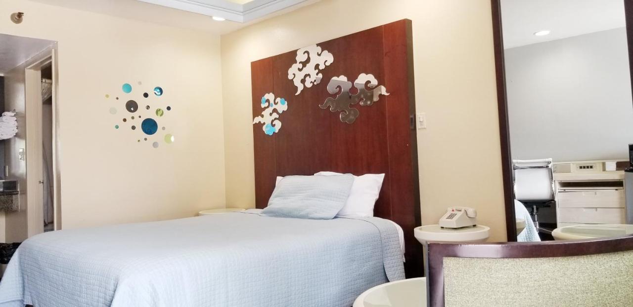 בואנה פארק Century Motel מראה חיצוני תמונה